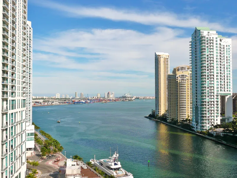 The mouth of the Miami River between Downtown and Brickell